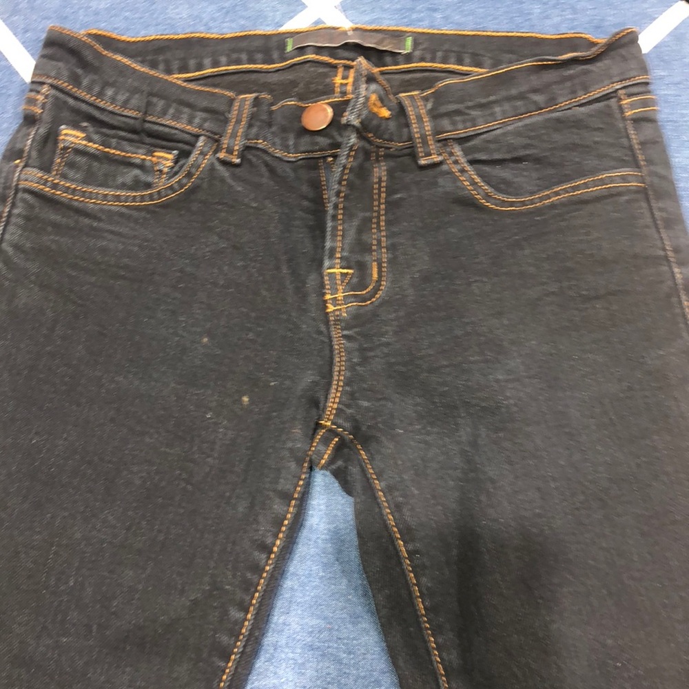 J Brand 25